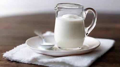5 mẹo thần kỳ giúp da trắng sáng, mịn màng nhờ sữa tươi - 2